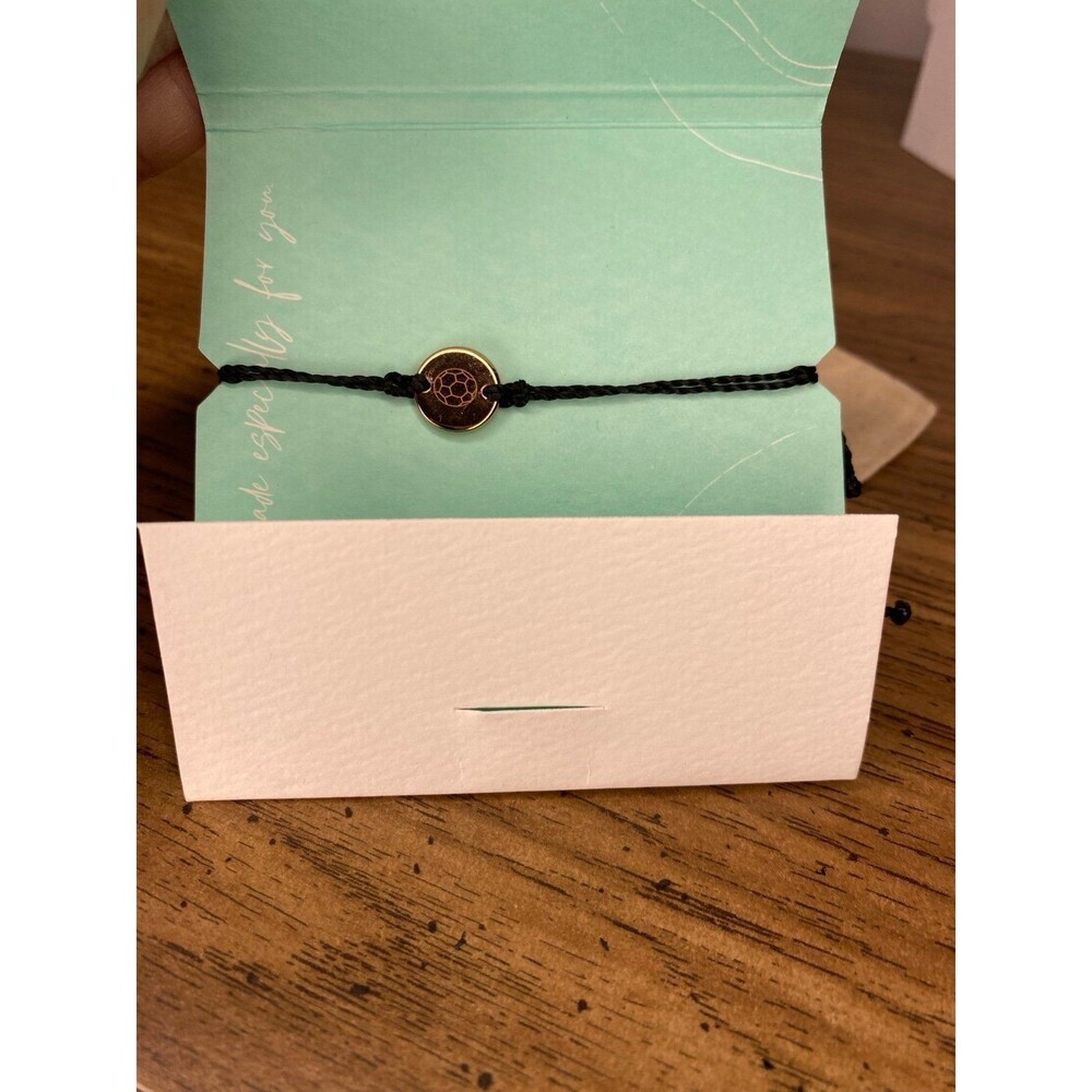 🎉SALE🎉 NWT Pura Vida Soccer Bracelet
